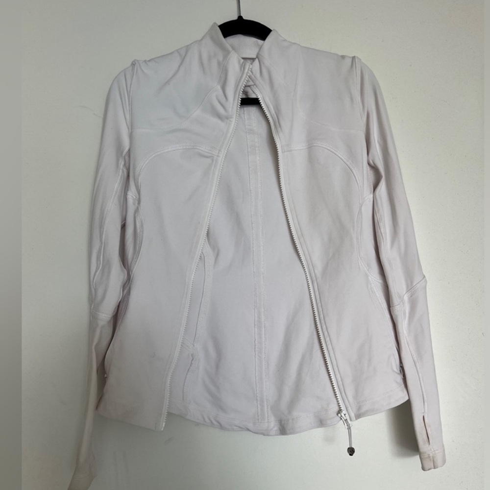 Lululemon Jacket - Picture 2 of 4